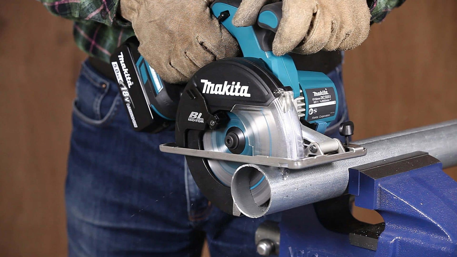 MAKITA